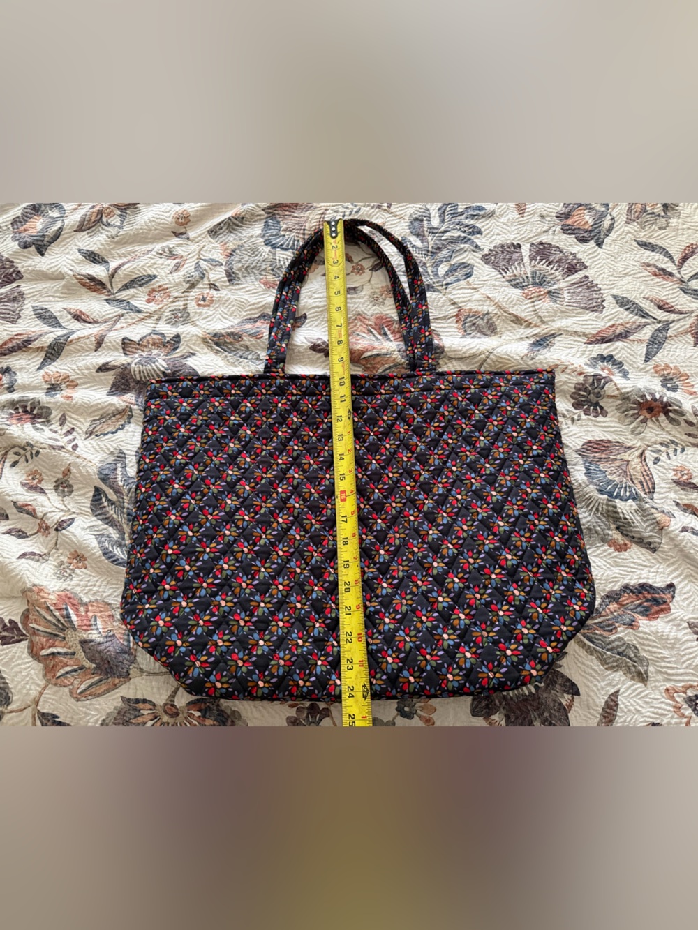 Vera Bradley tote - Picture 7 of 7